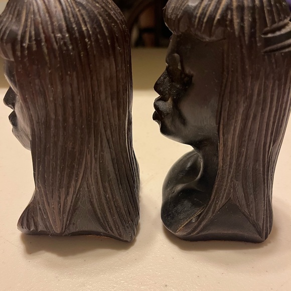 Sculpture hand carved wood. Representing an Indian woman and man measuring 11 cm - Picture 9 of 16